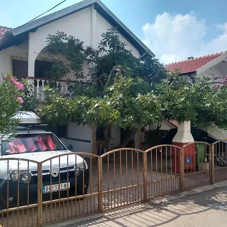 Vera No 2 Вир